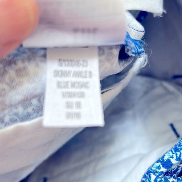 Blue Gap Career Slacks Cropped Women’s Size 2R - Picture 11 of 11